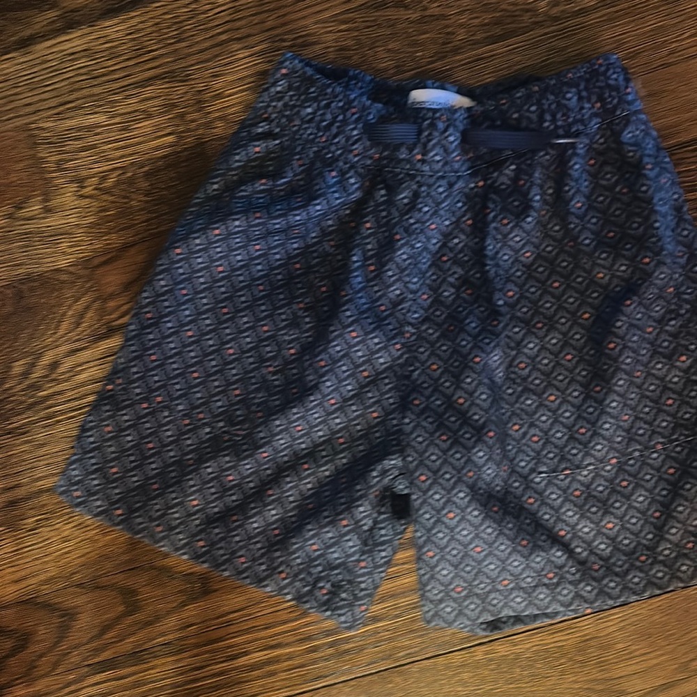 Boys Abercrombie shorts size 9/10
